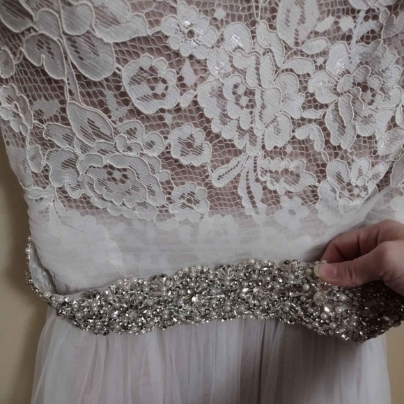 Custom Wedding Dress Size 8 - Picture 2 of 10